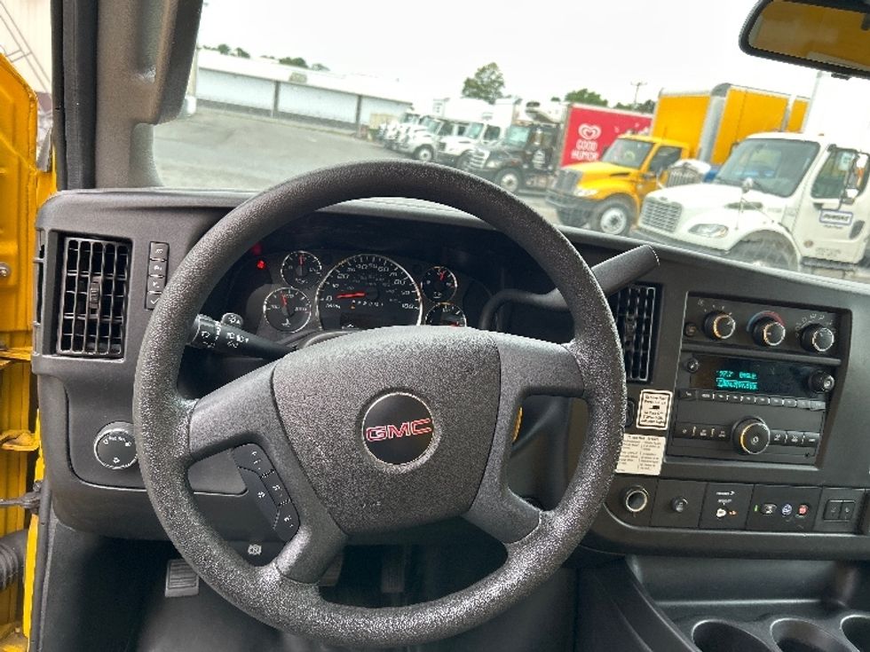 Light Duty Box Truck-Light and Medium Duty Trucks-GMC-2021-Savana G33503-Milford-DE-110,201\n\t\tmiles-$ 23,750 - Image 18
