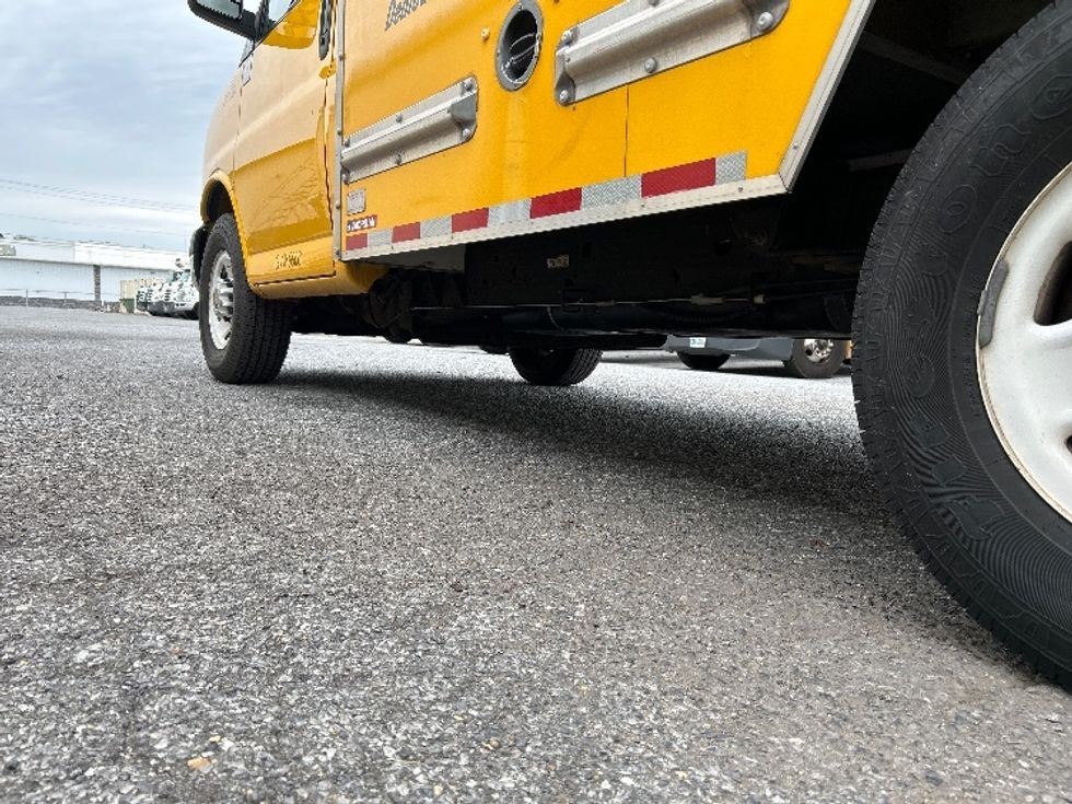 Light Duty Box Truck-Light and Medium Duty Trucks-GMC-2021-Savana G33503-Milford-DE-110,201\n\t\tmiles-$ 23,750 - Image 5