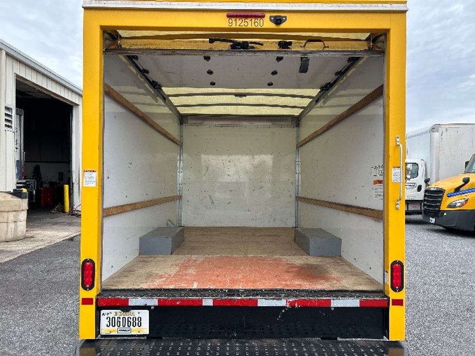 Light Duty Box Truck-Light and Medium Duty Trucks-GMC-2021-Savana G33503-Milford-DE-110,201\n\t\tmiles-$ 23,750 - Image 8