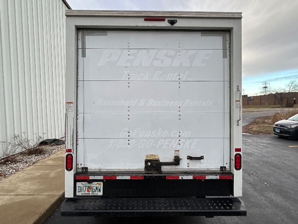 Light Duty Box Truck-Light and Medium Duty Trucks-GMC-2021-Savana G33503-Milwaukee-WI-98,876\n\t\tmiles-$ 29,500 - Image 7