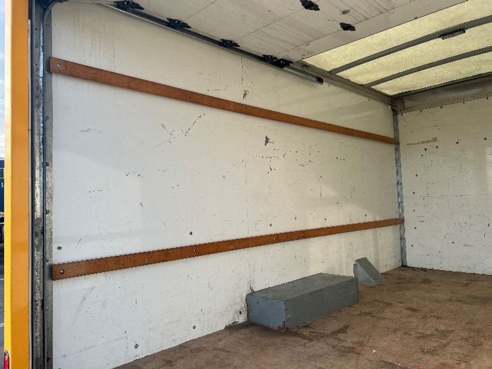 Light Duty Box Truck-Light and Medium Duty Trucks-GMC-2021-Savana G33503-Montgomery-NY-109,900\n\t\tmiles-$ 25,750 - Image 10