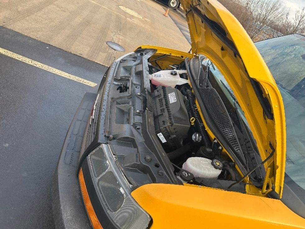 Light Duty Box Truck-Light and Medium Duty Trucks-GMC-2021-Savana G33503-Montgomery-NY-109,900\n\t\tmiles-$ 25,750 - Image 22