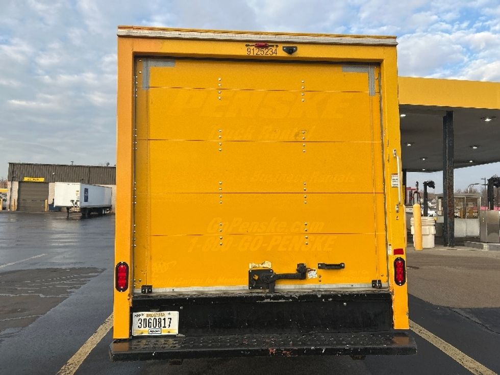 Light Duty Box Truck-Light and Medium Duty Trucks-GMC-2021-Savana G33503-Montgomery-NY-109,900\n\t\tmiles-$ 25,750 - Image 7