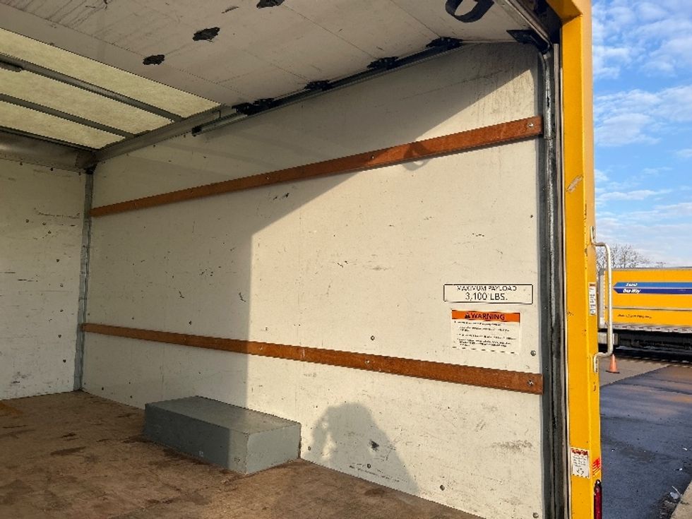 Light Duty Box Truck-Light and Medium Duty Trucks-GMC-2021-Savana G33503-Montgomery-NY-109,900\n\t\tmiles-$ 25,750 - Image 8