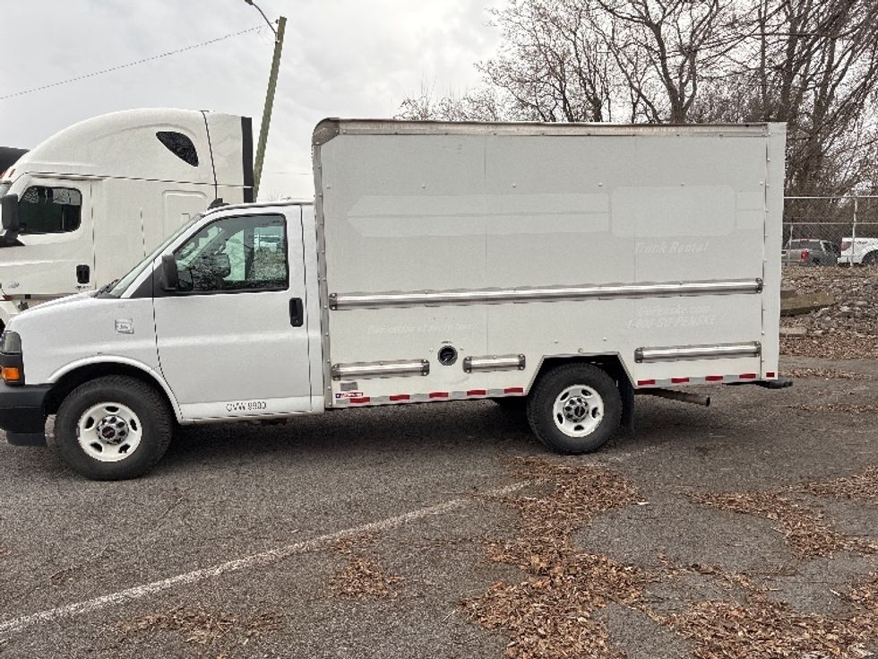 Light Duty Box Truck-Light and Medium Duty Trucks-GMC-2021-Savana G33503-Nashville (Mount Juliet)-TN-107,993\n\t\tmiles-$ 29,250 - Image 4