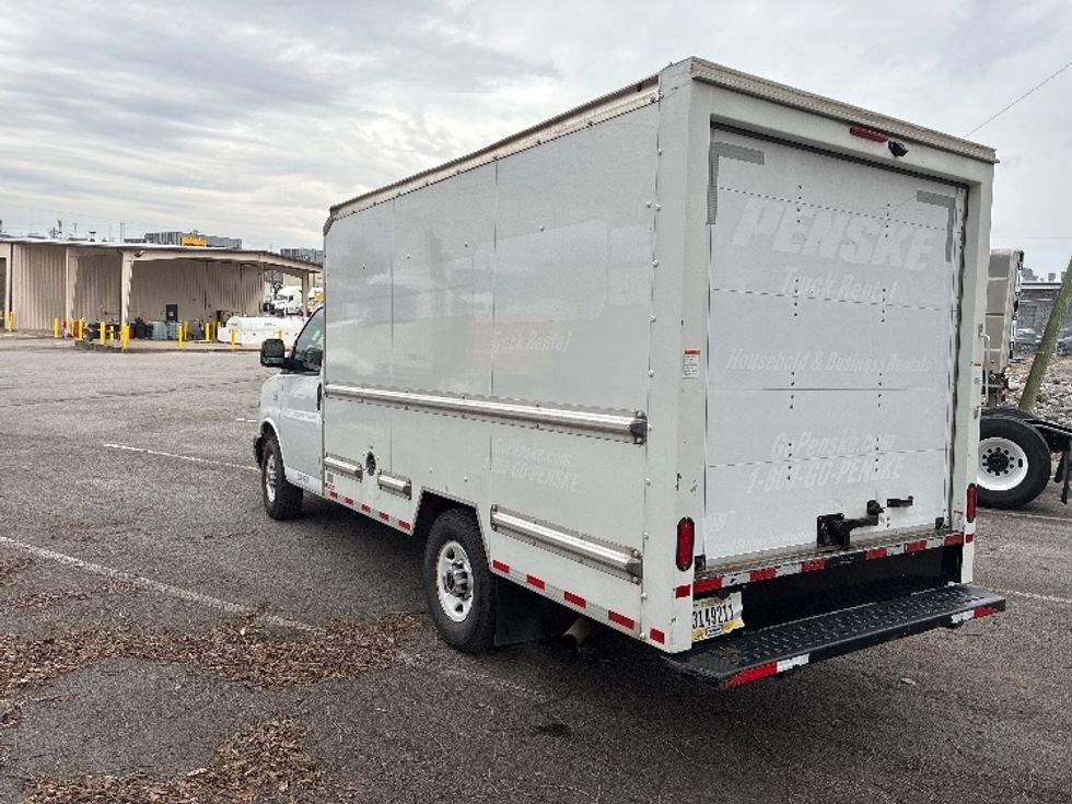 Light Duty Box Truck-Light and Medium Duty Trucks-GMC-2021-Savana G33503-Nashville (Mount Juliet)-TN-107,993\n\t\tmiles-$ 29,250 - Image 6