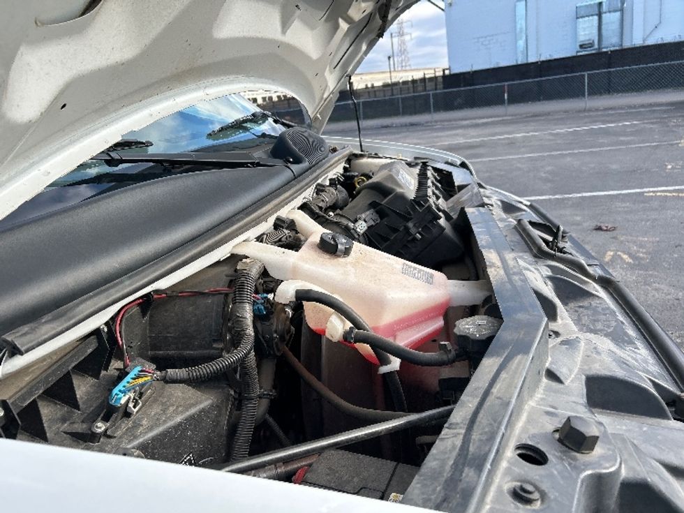 Light Duty Box Truck-Light and Medium Duty Trucks-GMC-2021-Savana G33503-Nashville (Mount Juliet)-TN-107,993\n\t\tmiles-$ 29,250 - Image 22