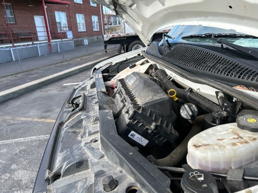 Light Duty Box Truck-Light and Medium Duty Trucks-GMC-2021-Savana G33503-Nashville (Mount Juliet)-TN-107,993\n\t\tmiles-$ 29,250 - Image 23