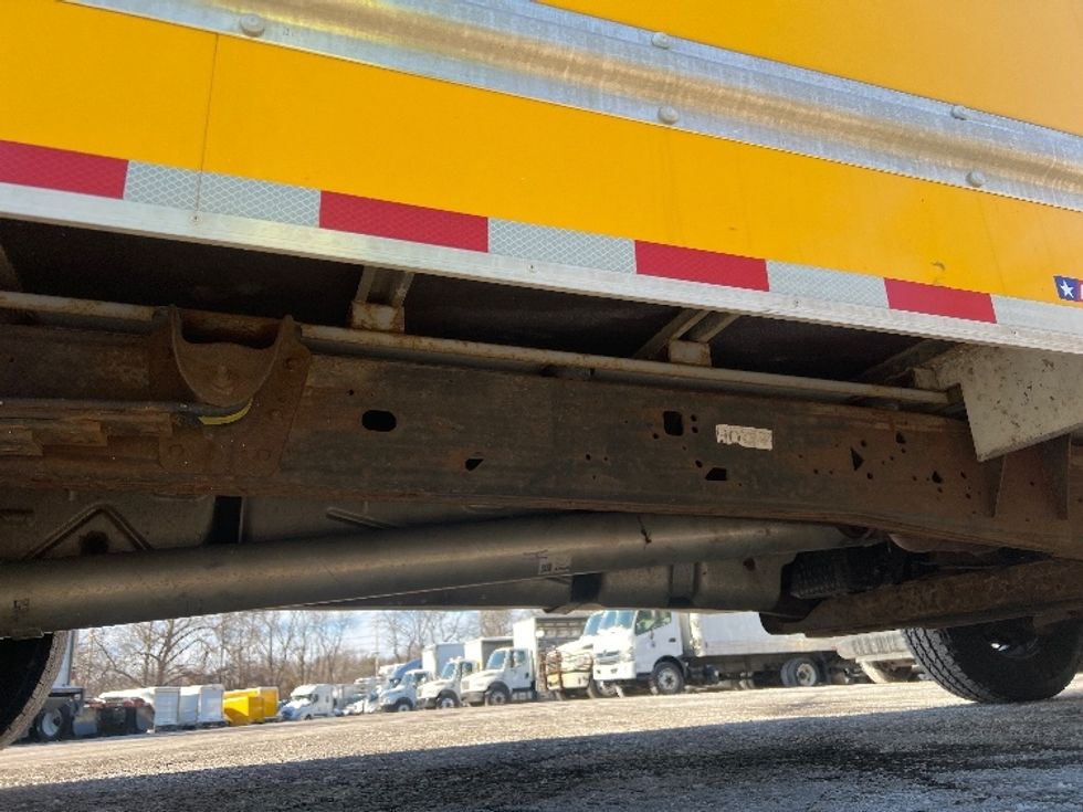 Light Duty Box Truck-Light and Medium Duty Trucks-GMC-2021-Savana G33503-New Castle-DE-100,673\n\t\tmiles-$ 26,750 - Image 14