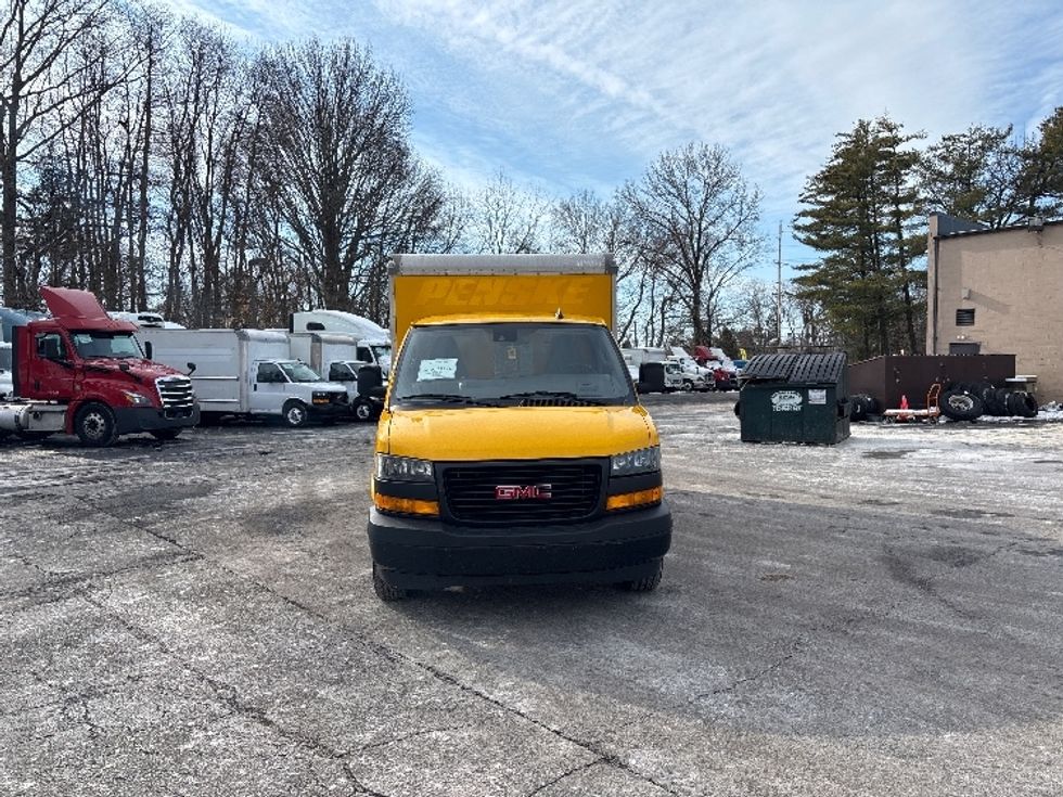 Light Duty Box Truck-Light and Medium Duty Trucks-GMC-2021-Savana G33503-New Castle-DE-100,673\n\t\tmiles-$ 26,750 - Image 2