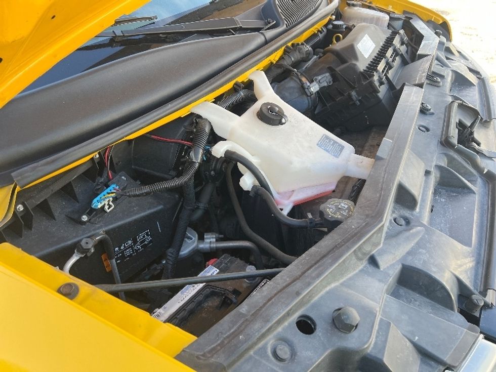 Light Duty Box Truck-Light and Medium Duty Trucks-GMC-2021-Savana G33503-New Castle-DE-100,673\n\t\tmiles-$ 26,750 - Image 23