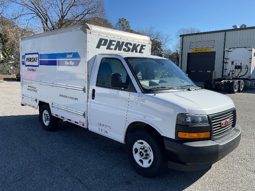 Light Duty Box Truck-Light and Medium Duty Trucks-GMC-2021-Savana G33503-Norfolk-VA-106,002\n\t\tmiles-$ 30,000 - Image 26