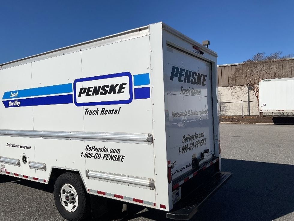 Light Duty Box Truck-Light and Medium Duty Trucks-GMC-2021-Savana G33503-Norfolk-VA-106,002\n\t\tmiles-$ 30,000 - Image 28