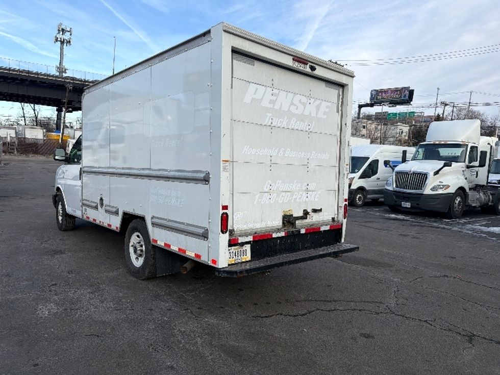 Light Duty Box Truck-Light and Medium Duty Trucks-GMC-2021-Savana G33503-North Bergen-NJ-101,932\n\t\tmiles-$ 27,750 - Image 6