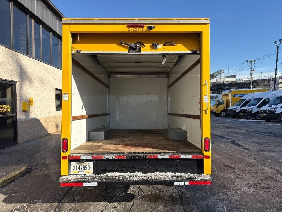 Light Duty Box Truck-Light and Medium Duty Trucks-GMC-2021-Savana G33503-North Bergen-NJ-110,461\n\t\tmiles-$ 24,500 - Image 9
