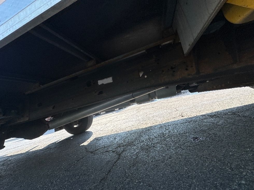 Light Duty Box Truck-Light and Medium Duty Trucks-GMC-2021-Savana G33503-North Bergen-NJ-99,596\n\t\tmiles-$ 24,250 - Image 14