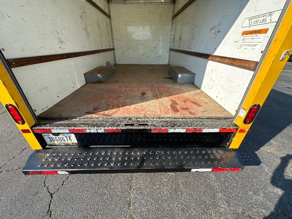 Light Duty Box Truck-Light and Medium Duty Trucks-GMC-2021-Savana G33503-North Bergen-NJ-99,596\n\t\tmiles-$ 24,250 - Image 9