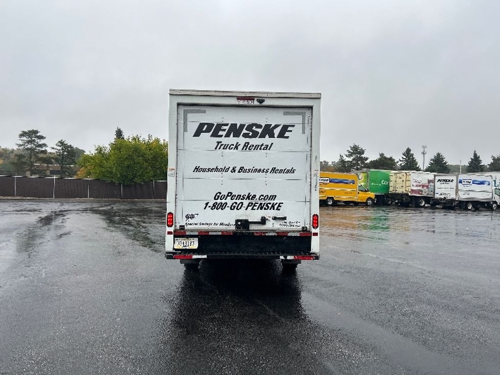 Light Duty Box Truck-Light and Medium Duty Trucks-GMC-2021-Savana G33503-Oakwood Village-OH-98,977\n\t\tmiles-$ 28,750 - Image 7