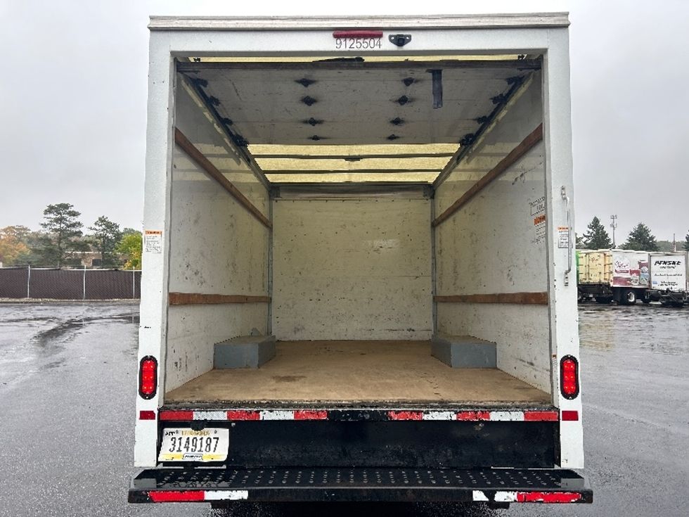 Light Duty Box Truck-Light and Medium Duty Trucks-GMC-2021-Savana G33503-Oakwood Village-OH-98,977\n\t\tmiles-$ 28,750 - Image 8