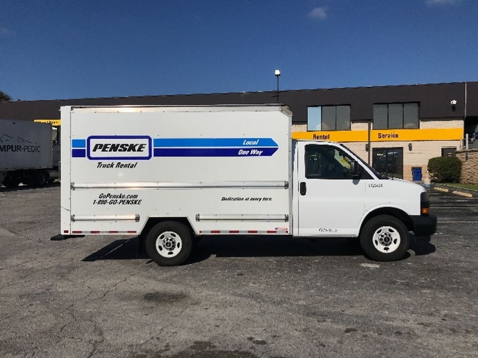 Light Duty Box Truck-Light and Medium Duty Trucks-GMC-2021-Savana G33503-Ocala-FL-112,290\n\t\tmiles-$ 28,250 - Image 15