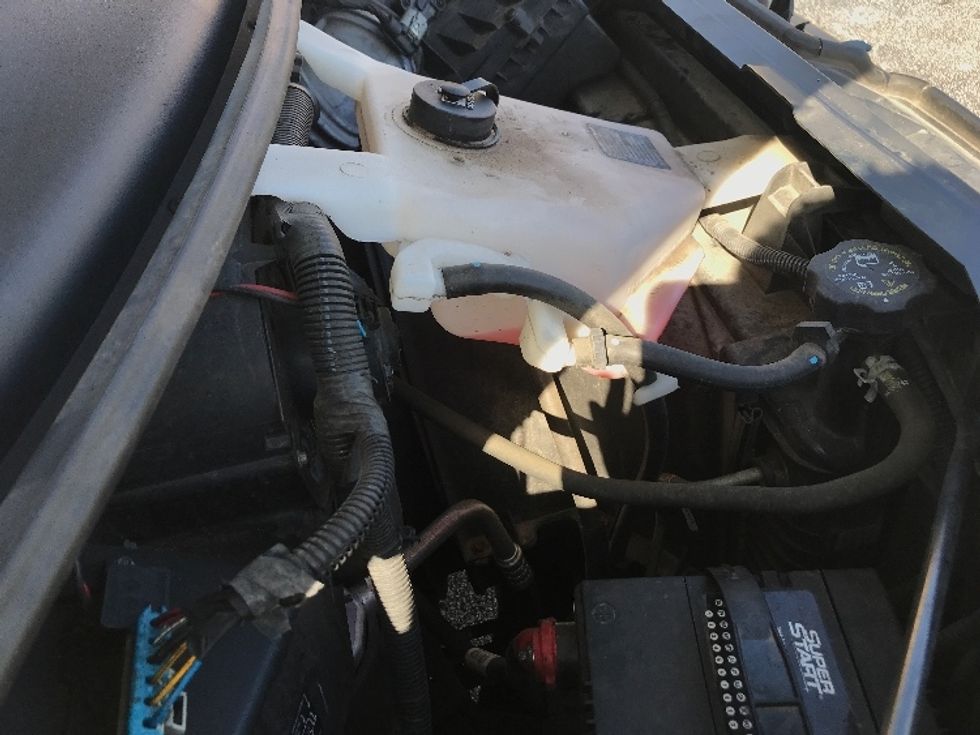 Light Duty Box Truck-Light and Medium Duty Trucks-GMC-2021-Savana G33503-Ocala-FL-112,290\n\t\tmiles-$ 28,250 - Image 23