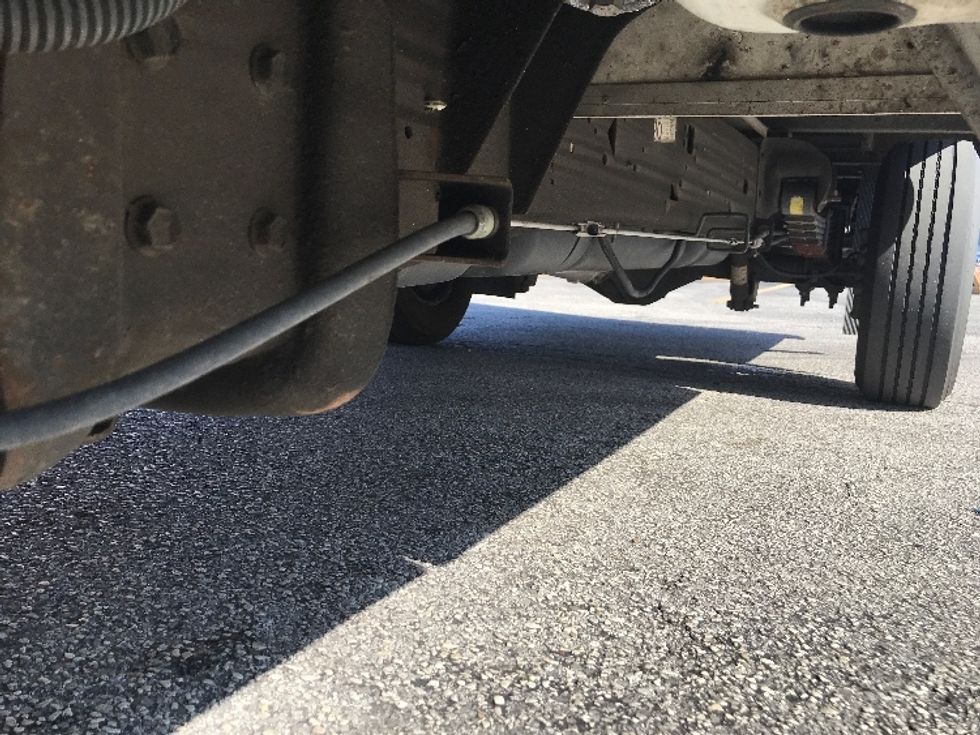 Light Duty Box Truck-Light and Medium Duty Trucks-GMC-2021-Savana G33503-Ocala-FL-112,290\n\t\tmiles-$ 28,250 - Image 5