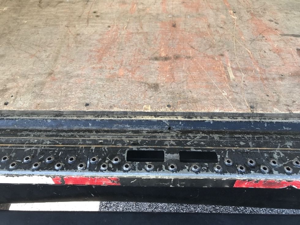 Light Duty Box Truck-Light and Medium Duty Trucks-GMC-2021-Savana G33503-Ocala-FL-112,290\n\t\tmiles-$ 28,250 - Image 9