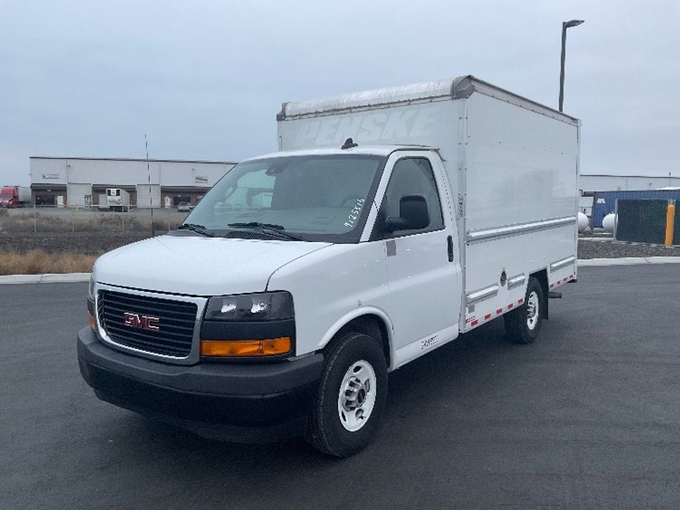 Light Duty Box Truck-Light and Medium Duty Trucks-GMC-2021-Savana G33503-Pasco-WA-103,262\n\t\tmiles-$ 29,750 - Image 3