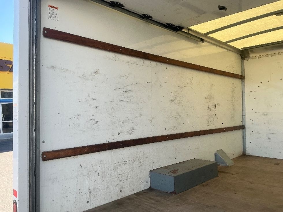 Light Duty Box Truck-Light and Medium Duty Trucks-GMC-2021-Savana G33503-Pensacola-FL-117,508\n\t\tmiles-$ 28,000 - Image 10