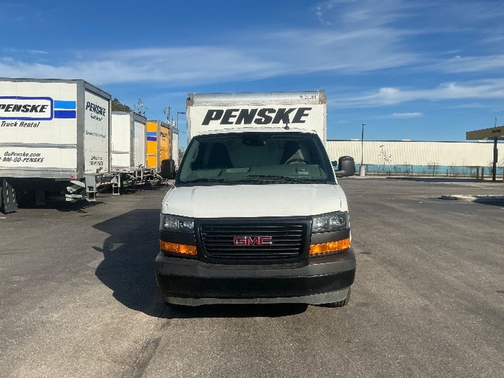Light Duty Box Truck-Light and Medium Duty Trucks-GMC-2021-Savana G33503-Pensacola-FL-117,508\n\t\tmiles-$ 28,000 - Image 2