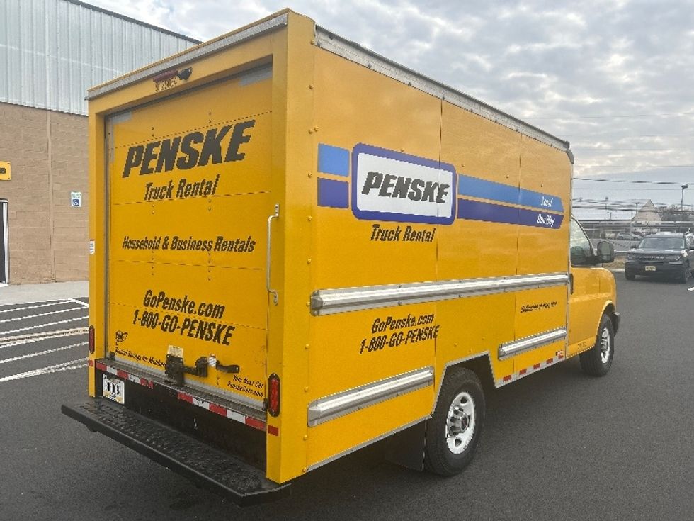 Light Duty Box Truck-Light and Medium Duty Trucks-GMC-2021-Savana G33503-Philadelphia-PA-119,257\n\t\tmiles-$ 23,500 - Image 13