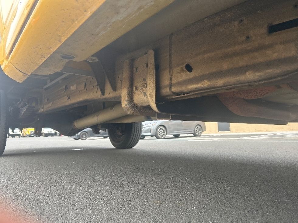 Light Duty Box Truck-Light and Medium Duty Trucks-GMC-2021-Savana G33503-Philadelphia-PA-119,257\n\t\tmiles-$ 23,500 - Image 14