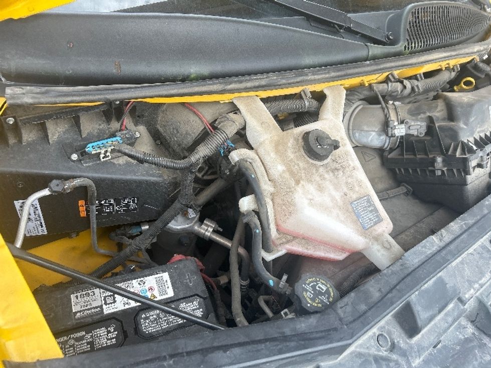 Light Duty Box Truck-Light and Medium Duty Trucks-GMC-2021-Savana G33503-Philadelphia-PA-119,257\n\t\tmiles-$ 23,500 - Image 23