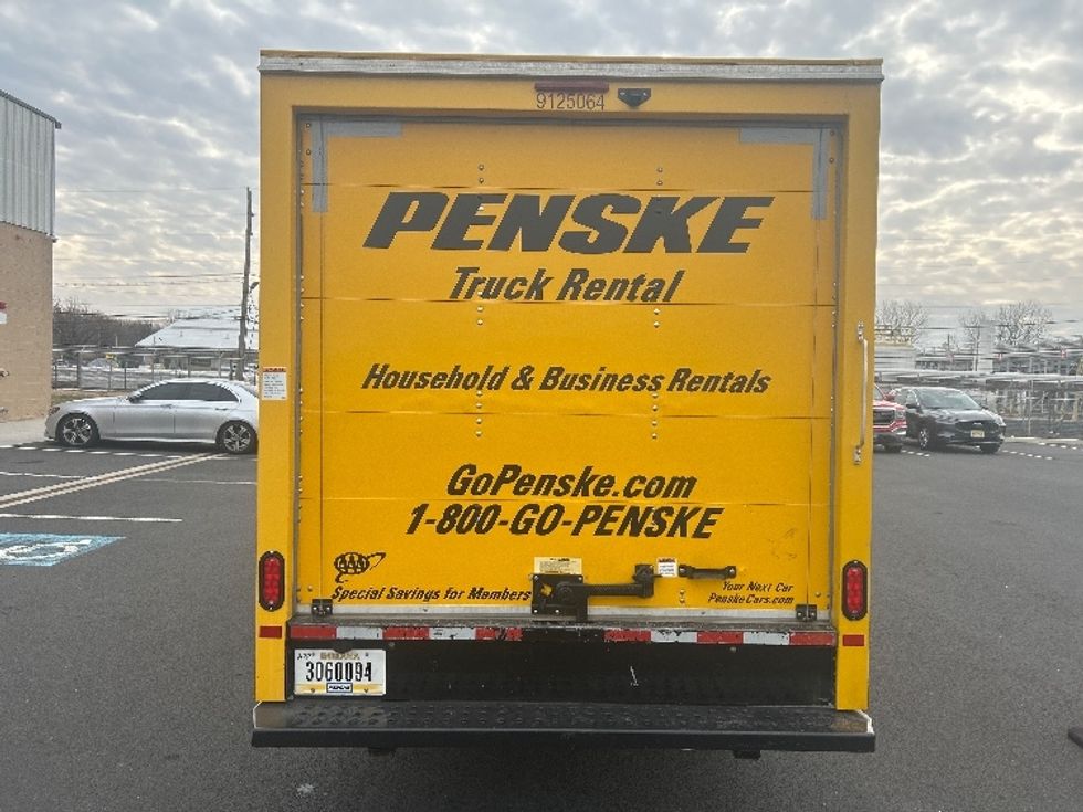 Light Duty Box Truck-Light and Medium Duty Trucks-GMC-2021-Savana G33503-Philadelphia-PA-119,257\n\t\tmiles-$ 23,500 - Image 7