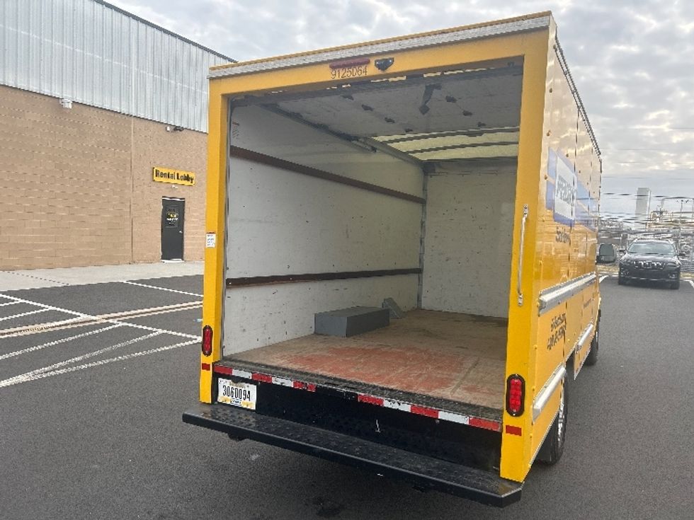 Light Duty Box Truck-Light and Medium Duty Trucks-GMC-2021-Savana G33503-Philadelphia-PA-119,257\n\t\tmiles-$ 23,500 - Image 9