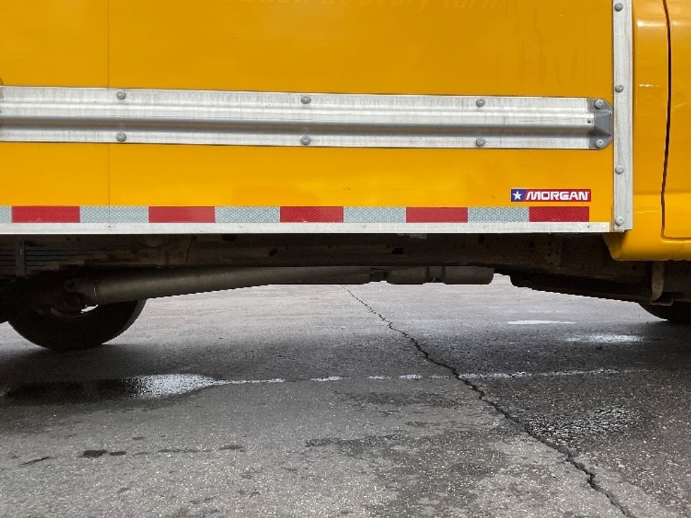 Light Duty Box Truck-Light and Medium Duty Trucks-GMC-2021-Savana G33503-Phoenix-AZ-103,737\n\t\tmiles-$ 24,000 - Image 13