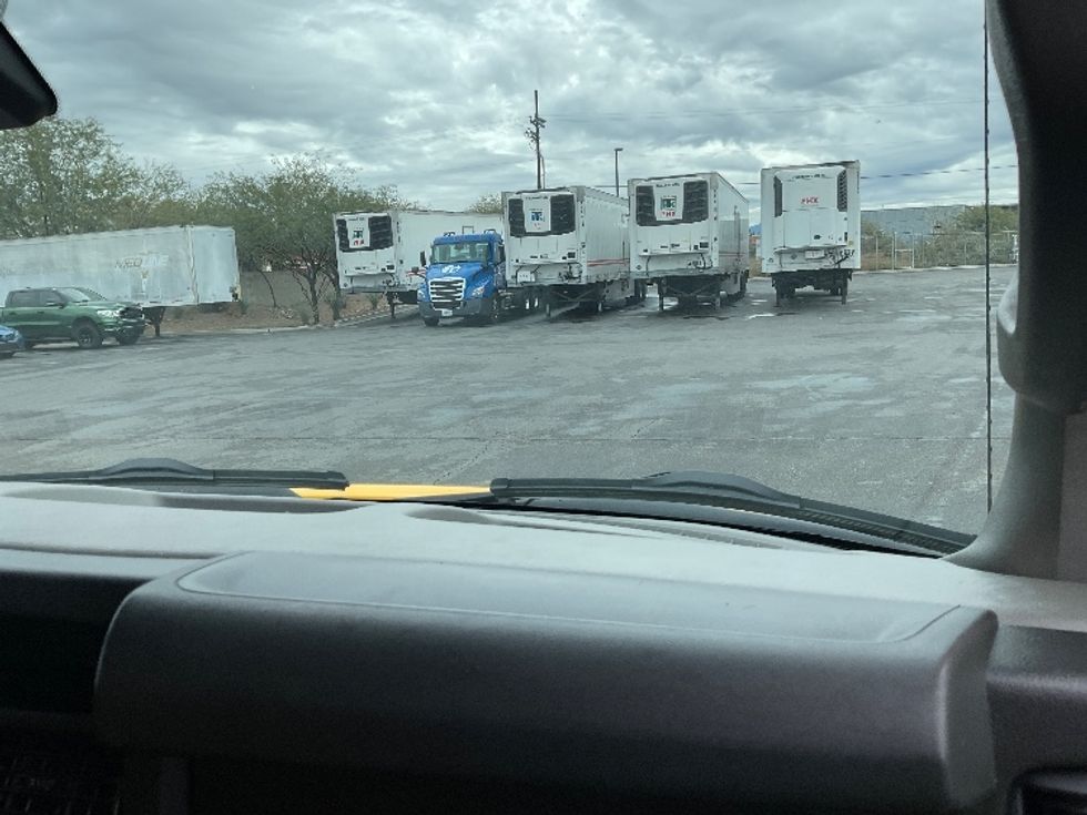 Light Duty Box Truck-Light and Medium Duty Trucks-GMC-2021-Savana G33503-Phoenix-AZ-103,737\n\t\tmiles-$ 24,000 - Image 20