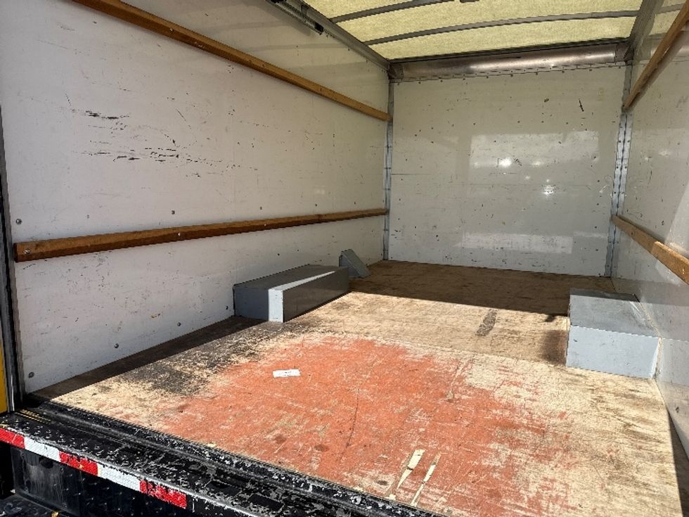 Light Duty Box Truck-Light and Medium Duty Trucks-GMC-2021-Savana G33503-Phoenix-AZ-106,851\n\t\tmiles-$ 23,750 - Image 10