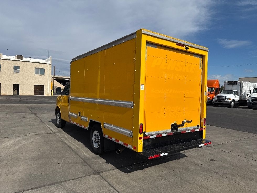 Light Duty Box Truck-Light and Medium Duty Trucks-GMC-2021-Savana G33503-Phoenix-AZ-106,851\n\t\tmiles-$ 23,750 - Image 6