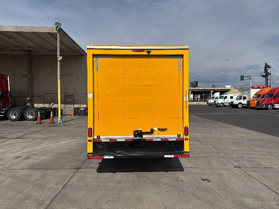 Light Duty Box Truck-Light and Medium Duty Trucks-GMC-2021-Savana G33503-Phoenix-AZ-106,851\n\t\tmiles-$ 23,750 - Image 7