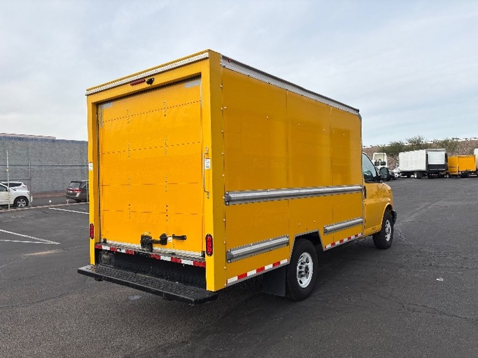 Light Duty Box Truck-Light and Medium Duty Trucks-GMC-2021-Savana G33503-Phoenix-AZ-107,849\n\t\tmiles-$ 23,750 - Image 12