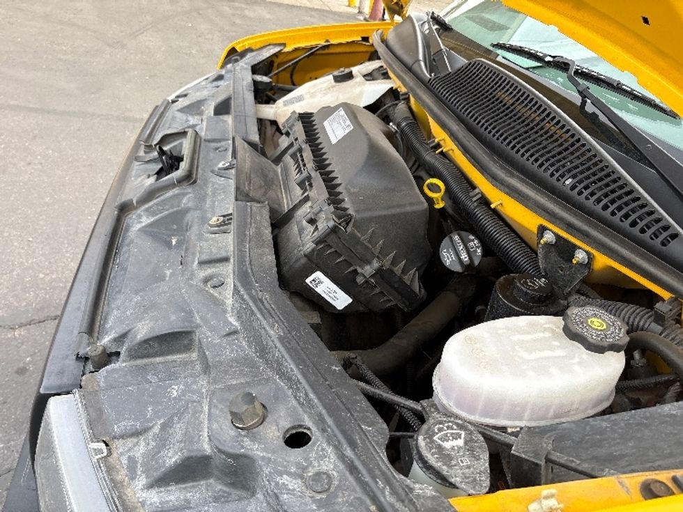 Light Duty Box Truck-Light and Medium Duty Trucks-GMC-2021-Savana G33503-Phoenix-AZ-107,849\n\t\tmiles-$ 23,750 - Image 23