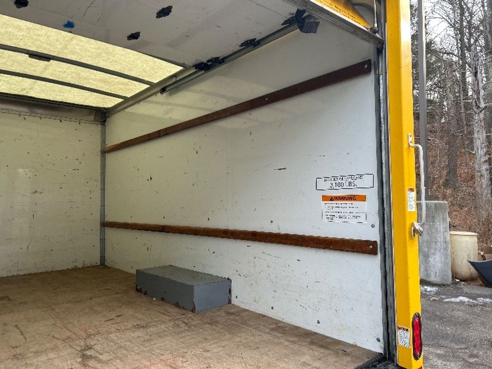 Light Duty Box Truck-Light and Medium Duty Trucks-GMC-2021-Savana G33503-Pompano Beach-FL-112,108\n\t\tmiles-$ 26,250 - Image 12