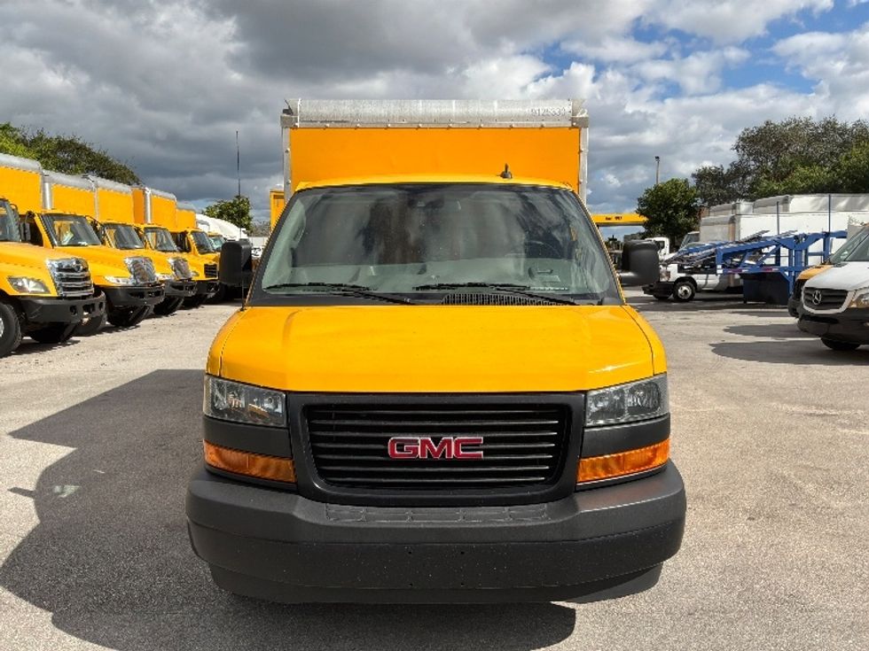 Light Duty Box Truck-Light and Medium Duty Trucks-GMC-2021-Savana G33503-Pompano Beach-FL-112,276\n\t\tmiles-$ 26,250 - Image 2