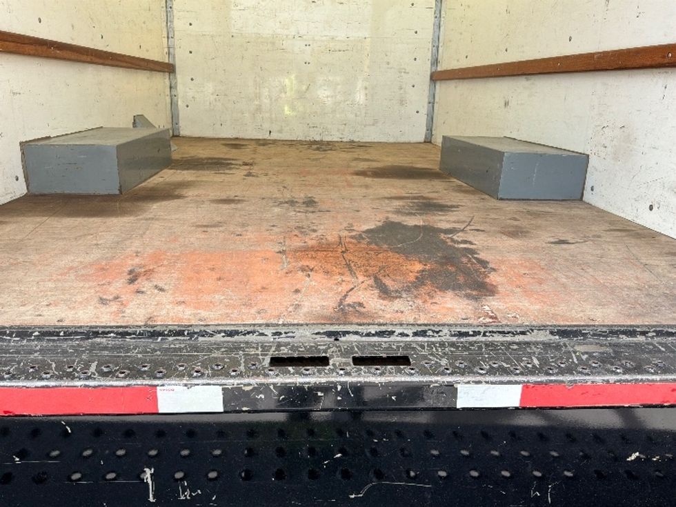 Light Duty Box Truck-Light and Medium Duty Trucks-GMC-2021-Savana G33503-Pompano Beach-FL-112,276\n\t\tmiles-$ 26,250 - Image 9