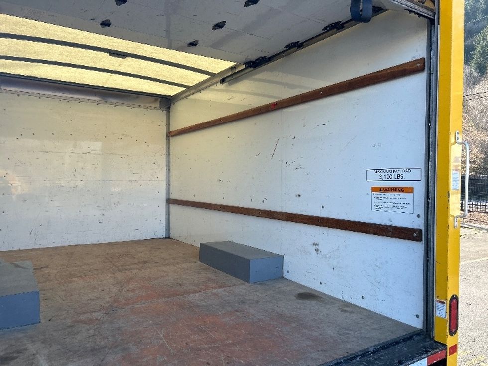 Light Duty Box Truck-Light and Medium Duty Trucks-GMC-2021-Savana G33503-Portland-OR-103,728\n\t\tmiles-$ 27,250 - Image 11