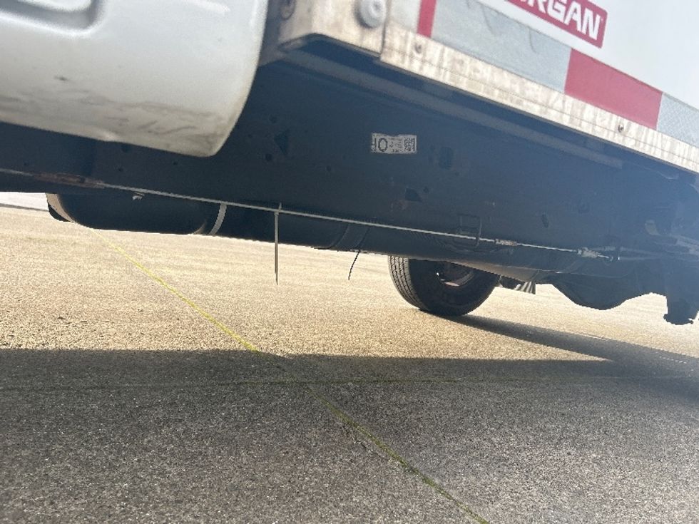 Light Duty Box Truck-Light and Medium Duty Trucks-GMC-2021-Savana G33503-Portland-OR-115,066\n\t\tmiles-$ 28,500 - Image 5