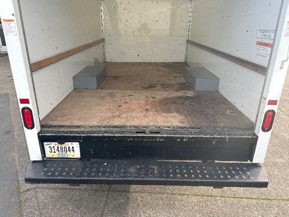 Light Duty Box Truck-Light and Medium Duty Trucks-GMC-2021-Savana G33503-Portland-OR-115,066\n\t\tmiles-$ 28,500 - Image 9