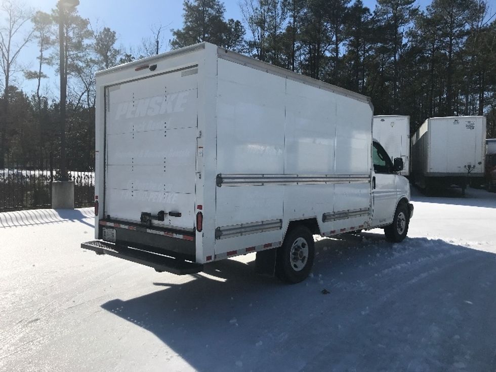 Light Duty Box Truck-Light and Medium Duty Trucks-GMC-2021-Savana G33503-Prince George-VA-102,800\n\t\tmiles-$ 30,250 - Image 10