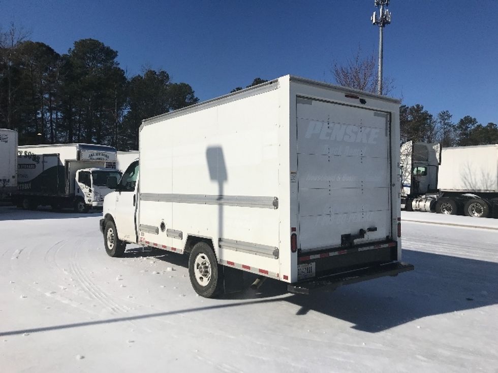 Light Duty Box Truck-Light and Medium Duty Trucks-GMC-2021-Savana G33503-Prince George-VA-102,800\n\t\tmiles-$ 30,250 - Image 6
